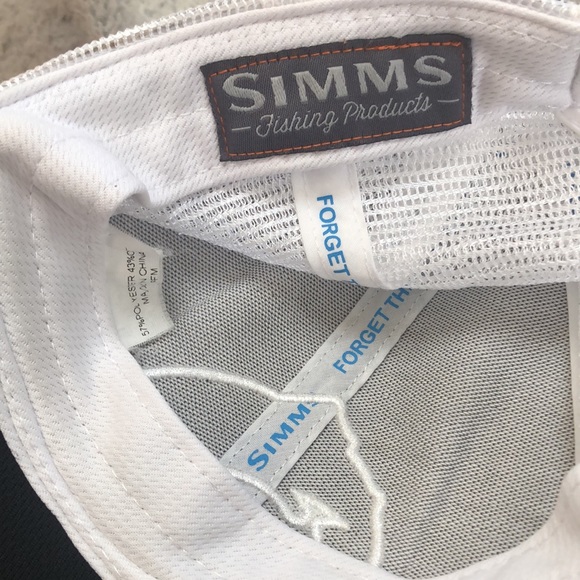 Two fly fishing baseball caps. Great condition.  Orvis and Simms branded. - Picture 4 of 7